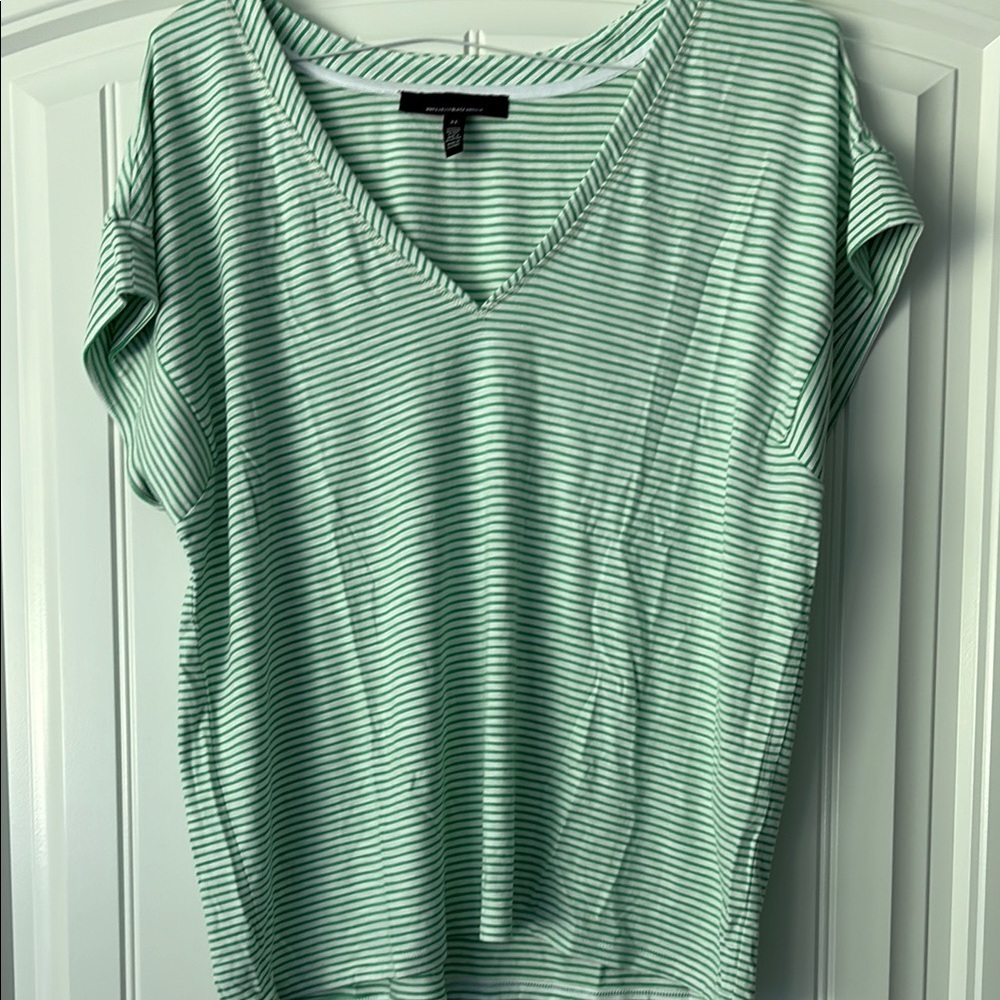 White House Black Market Green Cap Sleeve Fitted Tee